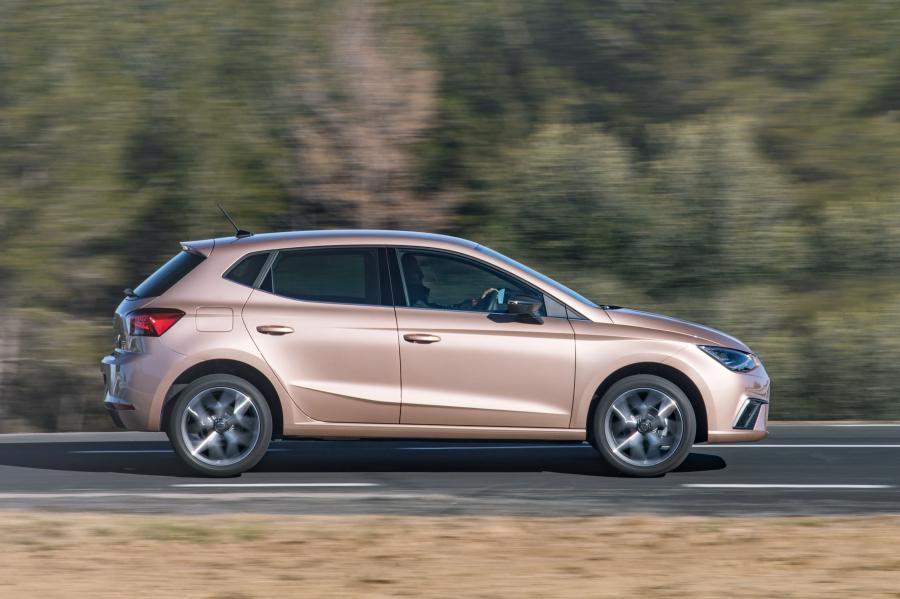  Seat Ibiza TGI 2017 года  (WW) (фото 2 из 18)
